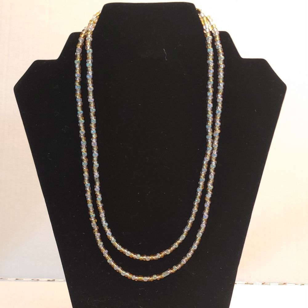 Necklaces Gold, Silver & Iridescent Glass Beads